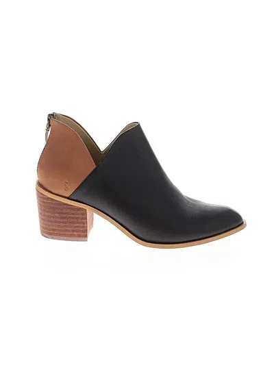 Pre-owned Sseko Ankle Boots In Black