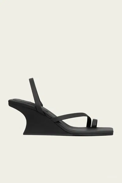 St Agni Architectural Wedge In Black
