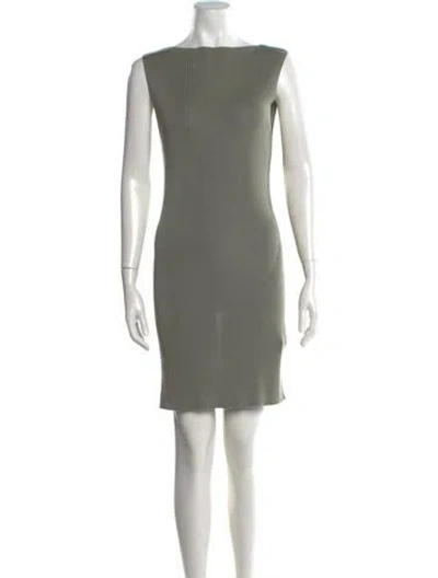 Pre-owned St Agni Bateau Neckline Knee-length Dress In Green