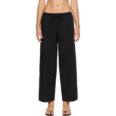 St Agni Black Fine Rouleau Crop Trousers
