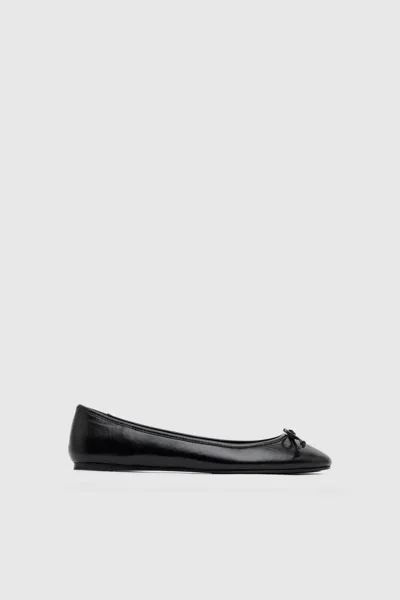 St Agni Bow Ballet Flat In Multi