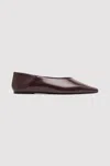 St Agni Classic Fold Leather Flats In Bordeaux