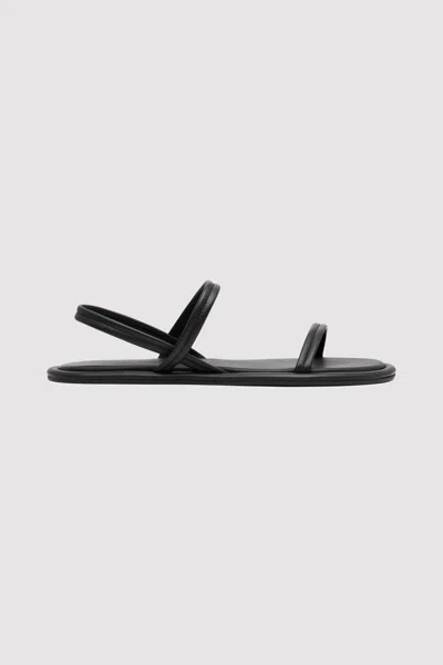 ST AGNI FINE STRAP SANDAL