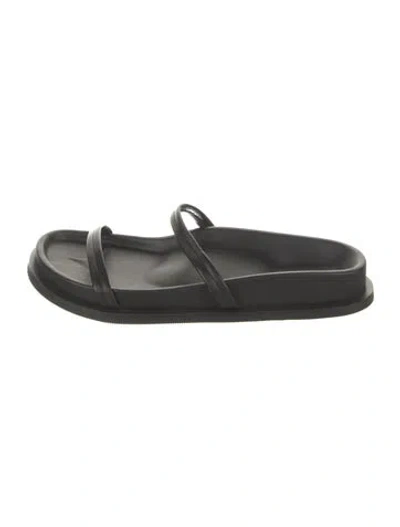 Pre-owned St Agni Leather Flats In Black