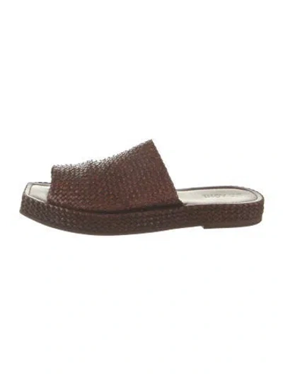 Pre-owned St Agni Leather Flats In Brown