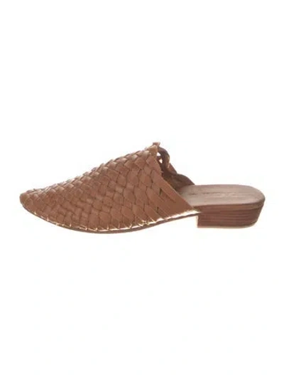 Pre-owned St Agni Leather Mules In Brown