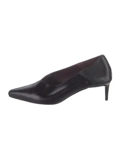 Pre-owned St Agni Leather Pumps In Black