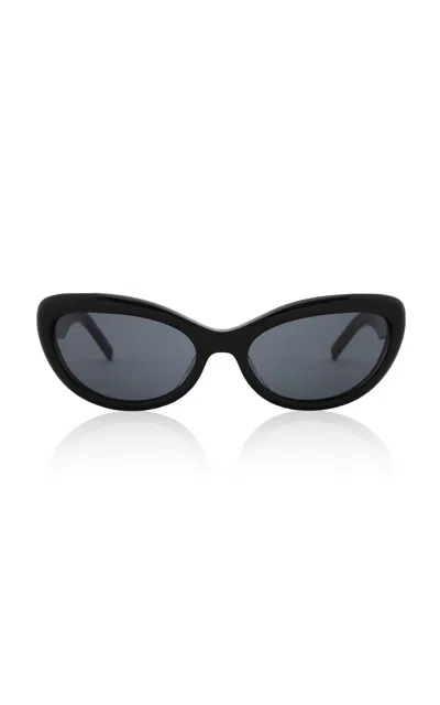 St Agni St. Agni Ovalo Sunglasses In Red