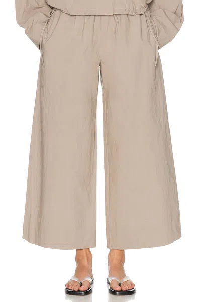 St Agni Technical Cotton Cropped Drawstring Pant In Grey Stone