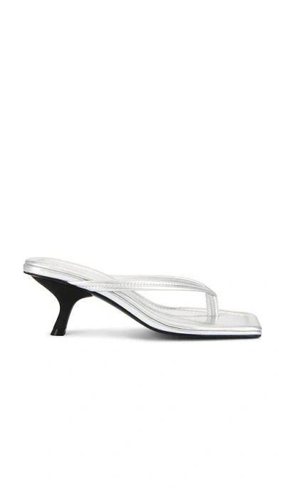 St Agni Thong Detail Heel In Silver
