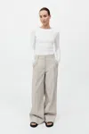 St Agni Utility Pleat Pants In Creme