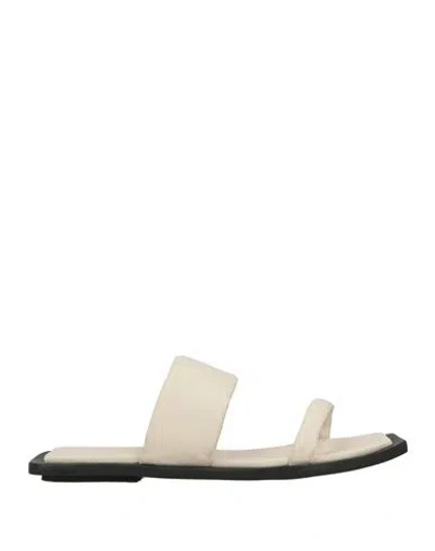 St Agni St. Agni Woman Sandals Off White Size 7 Leather