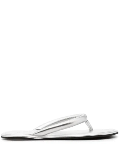 St Agni Women's Sumi Slide In Silver