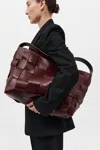 St Agni Woven Large Tote In Plum
