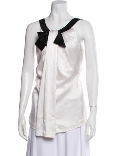 Pre-owned St John Asymmetrical Sleeveless Top In White