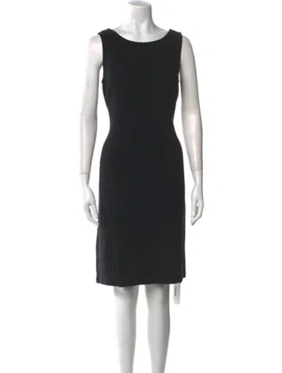 Pre-owned St John Bateau Neckline Knee-length Dress In Black