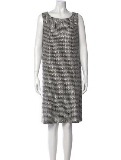 Pre-owned St John Bateau Neckline Knee-length Dress In Black
