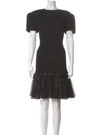 Pre-owned St John Bateau Neckline Knee-length Dress In Gray