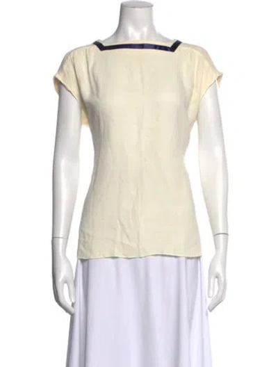 Pre-owned St John Bateau Neckline Short Sleeve Top In Neutral