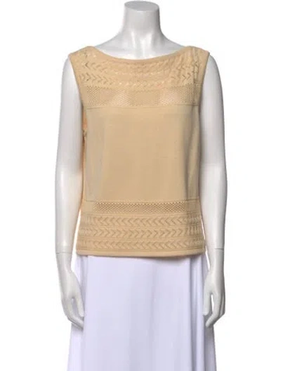Pre-owned St John Bateau Neckline Sleeveless Top In Neutral