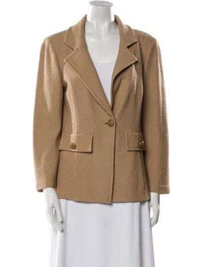 Pre-owned St John Blazer In Neutral