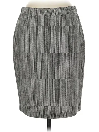 Pre-owned St John Casual Skirt In Gray