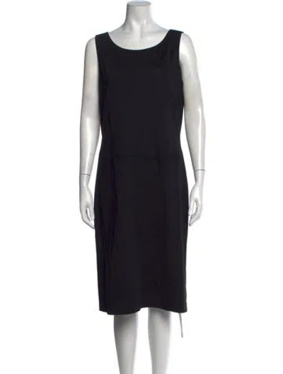 Pre-owned St. John Caviar Scoop Neck Knee-length Dress In Black