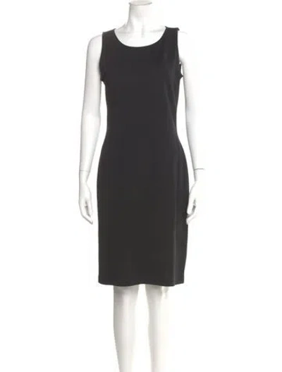 Pre-owned St. John Caviar Scoop Neck Knee-length Dress In Gray