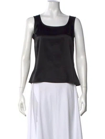 Pre-owned St. John Caviar Scoop Neck Sleeveless Top In Black