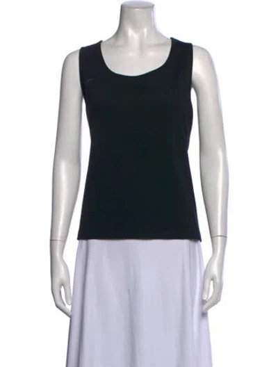 Pre-owned St. John Caviar Scoop Neck Sleeveless Top In Black