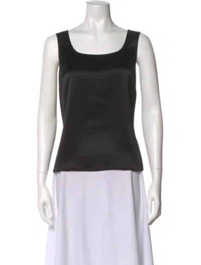 Pre-owned St. John Caviar Square Neckline Sleeveless Top In Black
