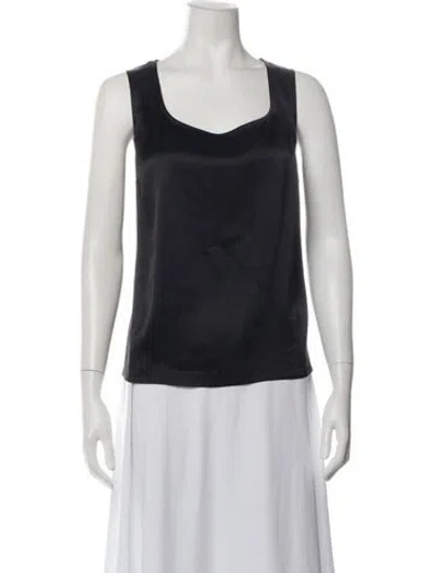 Pre-owned St. John Caviar Square Neckline Sleeveless Top In Black