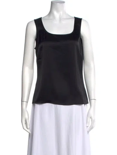 Pre-owned St. John Caviar Square Neckline Sleeveless Top In Black