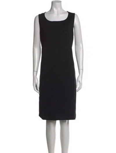 Pre-owned St. John Caviar Tweed Pattern Knee-length Dress In Black