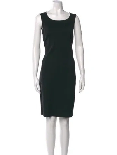 Pre-owned St. John Caviar Wool Knee-length Dress In Black