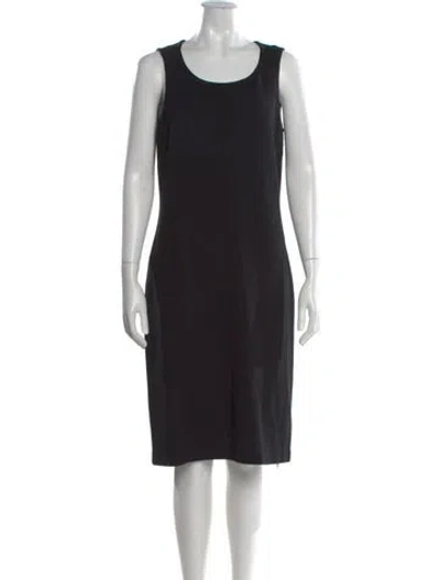 Pre-owned St. John Caviar Wool Knee-length Dress In Black