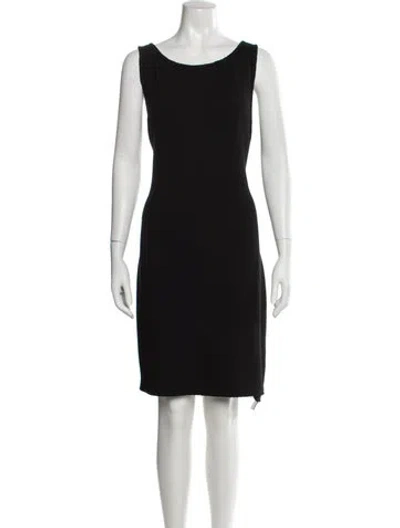 Pre-owned St. John Caviar Wool Knee-length Dress In Black