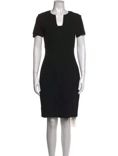 Pre-owned St. John Caviar Wool Knee-length Dress In Black