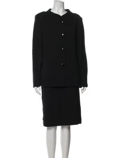 Pre-owned St. John Caviar Wool Tweed Pattern Skirt Suit In Black