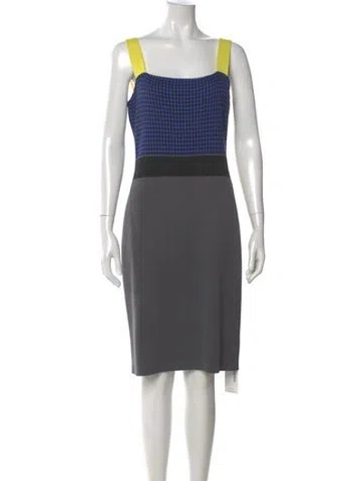Pre-owned St John Colorblock Pattern Knee-length Dress In Gray
