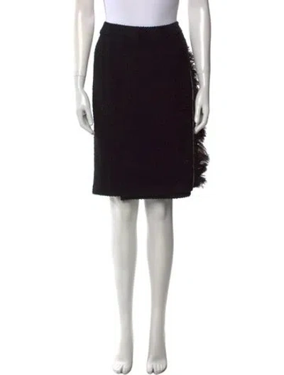 Pre-owned St. John Couture Feather Trim Knee-length Skirt In Black