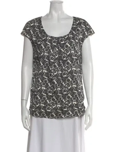 Pre-owned St. John Couture Lace Pattern Scoop Neck Top In Black