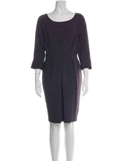 Pre-owned St. John Couture Scoop Neck Knee-length Dress In Green