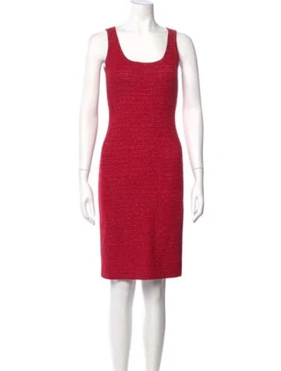 Pre-owned St. John Couture Scoop Neck Knee-length Dress In Red