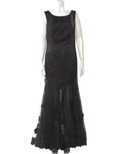 Pre-owned St. John Couture Scoop Neck Long Dress In Black