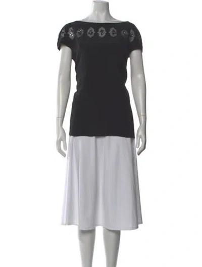 Pre-owned St. John Couture Silk Graphic Print Top In Gray