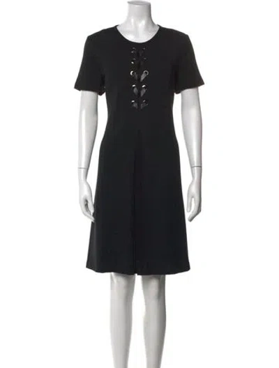 Pre-owned St John Crew Neck Knee-length Dress In Black