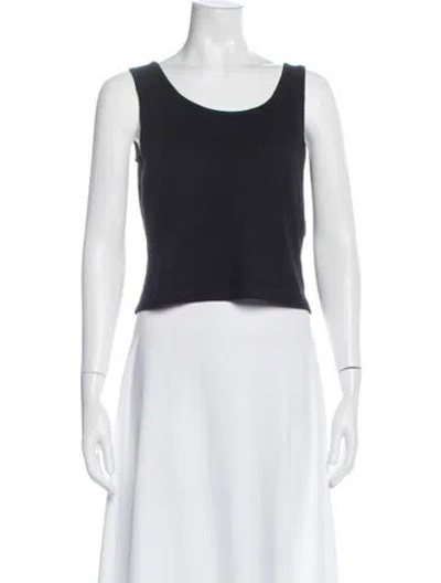 Pre-owned St John Crew Neck Sleeveless Top In Green