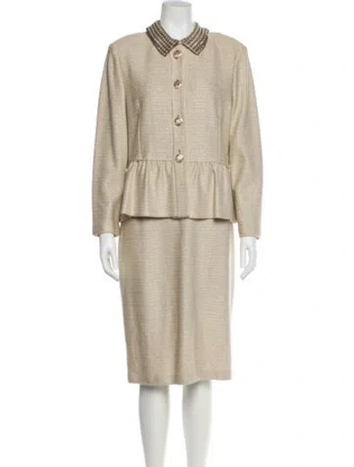 Pre-owned St John Glitter Accents Set In Neutral