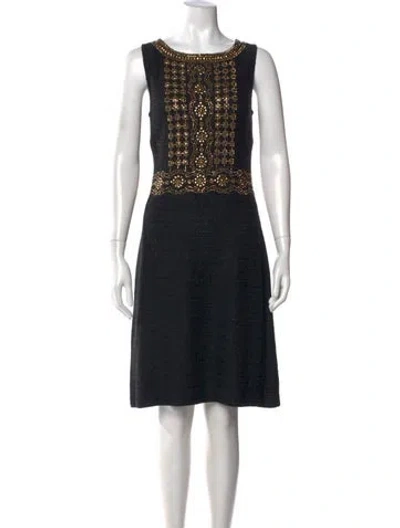 Pre-owned St John Graphic Print Knee-length Dress In Black